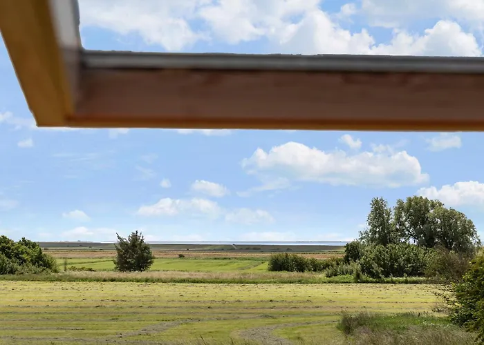 3 Bedroom Gorgeous In * Hojer